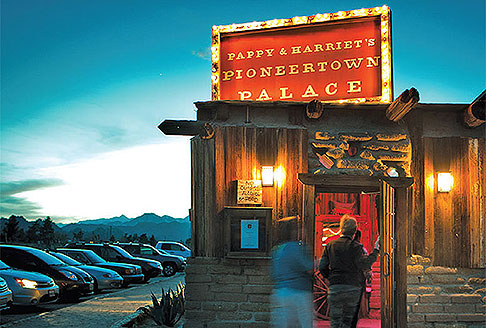 Pappy & Harriet’s Pioneertown Palace